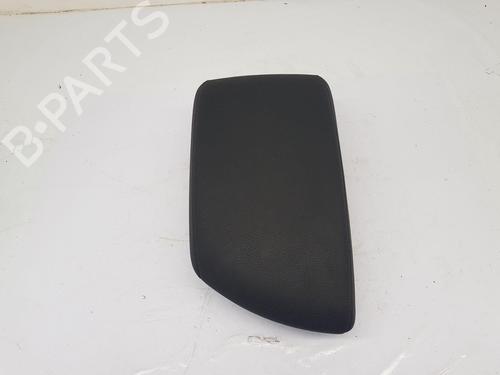 Used Armrest / Center console Armrest / Center console BMW 1 (F20) 118 i (136 hp) 34226476 34226476