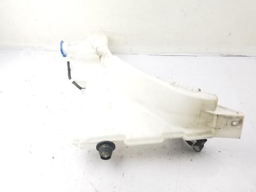 Used Windscreen washer tank Windscreen washer tank 38926704 38926704