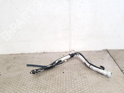 Tubo Tubo VOLVO V70 II (285) 2.4 (170 hp) 33889805 33889805