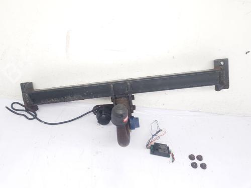 Used Tow ball/Mechanism BMW X3 (E83) 3.0 d (218 hp) 30045296