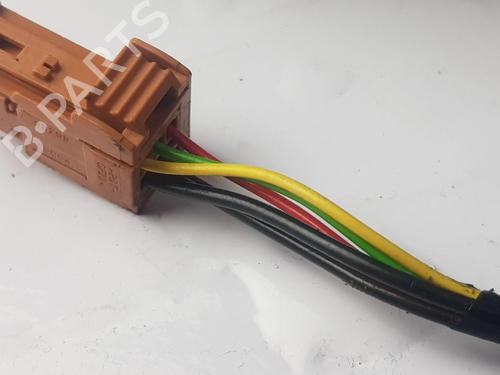 Retrovisor esquerdo CITROËN C4 CACTUS 1.2 VTi 82 | BP26692939C26 