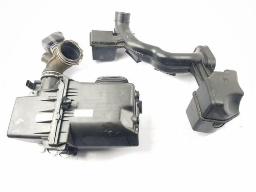 Used Air filter box TOYOTA COROLLA Hatchback (_E21_, _EA1_, _EH1_) 1.8 Hybrid (ZWE211, ZWE219) (122 hp) 30264439