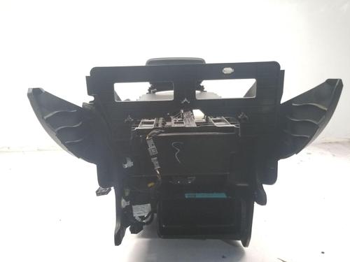 Armrest / Center console TESLA MODEL Y (5YJY) Long Range All-wheel Drive | BP40606477I20 - Image 14