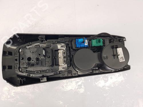 Switch PEUGEOT 2008 II (UD_, US_, UY_, UJ_, UR_, UC_) 1.2 PureTech 130 (USHNS, URHNS) | BP29870941I30