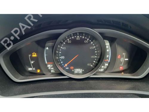 Używane części VOLVO V40 Hatchback (525) T2 (122 hp) 4426588