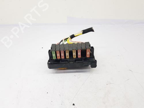 Used Fuse box Fuse box CITROËN BERLINGO Box Body/MPV (B9) 1.6 HDi 75 (75 hp) 33677723 33677723
