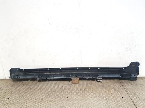Right sideskirt TOYOTA COROLLA Hatchback (_E21_, _EA1_, _EH1_) 1.8 Hybrid (ZWE211, ZWE219) | BP28032730C114 