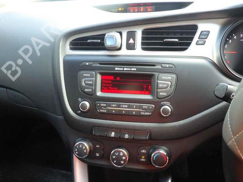 Headrest KIA CEE'D Sportswagon (JD) 1.4 CRDi 90 | BP23213202I31 