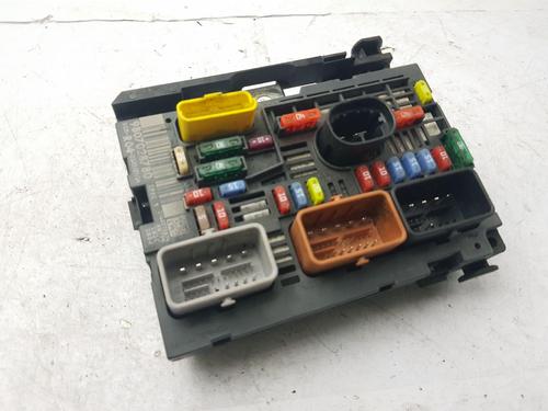 Used Fuse box Fuse box CITROËN BERLINGO MULTISPACE (B9) 1.6 HDi 90 (92 hp) 33677793 33677793
