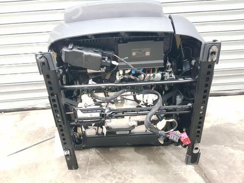 Left front seat VW TOUAREG (CR7, RC8)  | BP32787260C15  - Image 22