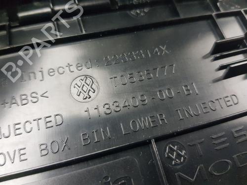 Glove box TESLA MODEL 3 (5YJ3) EV AWD | BP33219660C95  - Image 6