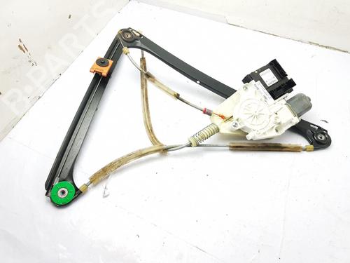 Used Front right window mechanism Front right window mechanism AUDI A3 Sportback (8PA) 1.6 (102 hp) 32870371 32870371