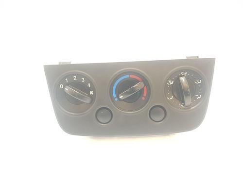 Used Climate control FORD FIESTA V (JH_, JD_) 1.25 16V (75 hp) 24869823