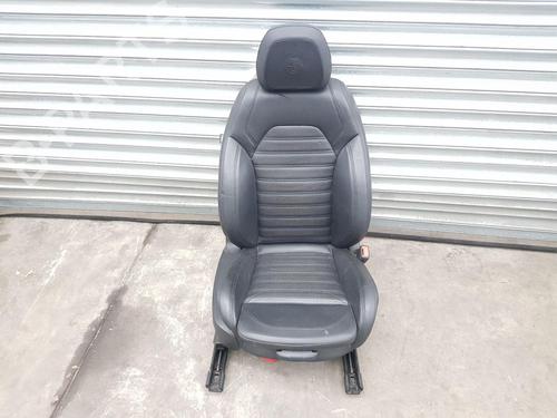 Right front seat ALFA ROMEO GIULIA (952_) 2.2 D (952AFA25, 952AFM25, 952ALA25) | BP28329809C16 