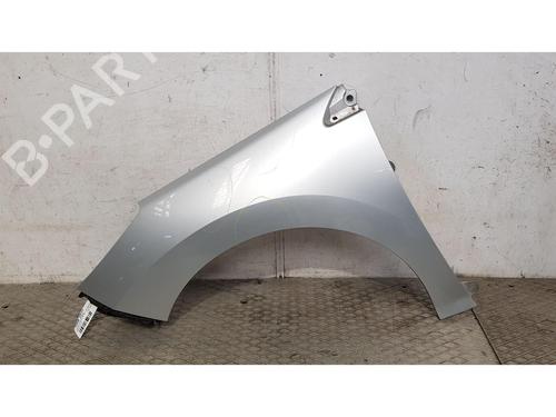 Used Left front fenders Left front fenders 37491841 37491841