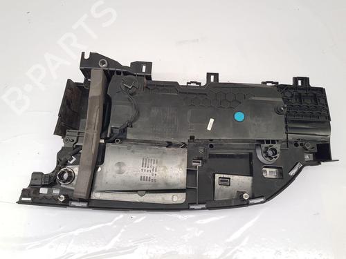Left taillight LAND ROVER DEFENDER Station Wagon (L663) D300 MHEV 4x4 | BP33996606C34 - Image 7