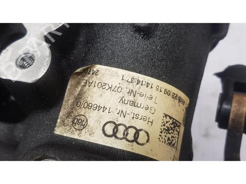 Intake manifold AUDI A3 Sportback (8VA, 8VF) RS3 quattro | BP30137813M70 