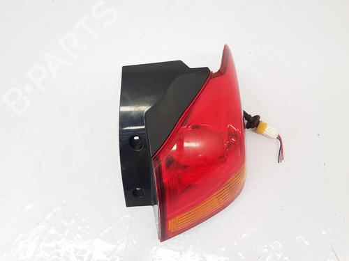 Feu arrière droit Feu arrière droit MITSUBISHI ASX (GA_W_) 1.8 DI-D (GA6W) (116 hp) 36508175 36508175