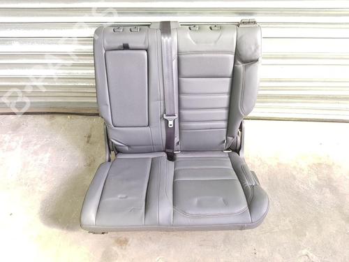 Right front seat FORD KUGA I 2.0 TDCi | BP28684152C16