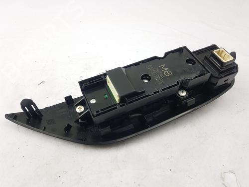 Right front window switch TOYOTA YARIS (_P21_, _PA1_, _PH1_) 1.5 Hybrid (MXPH10, MXPH11) | BP31910357I26 
