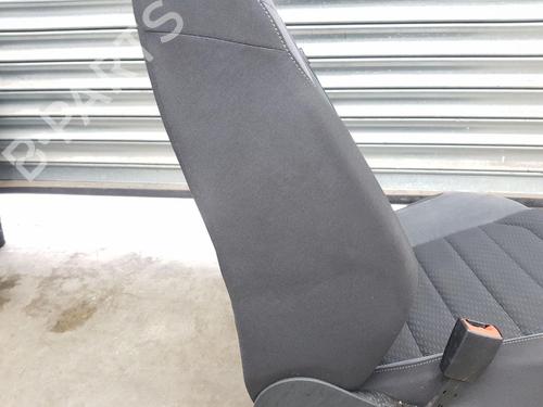 Right front seat VW GOLF VII (5G1, BQ1, BE1, BE2) 2.0 TDI | BP28104985C16