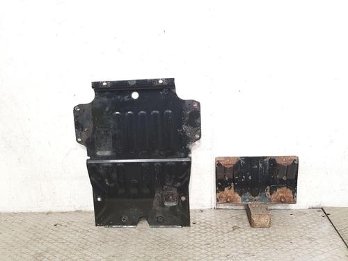 Used Underbody protection Underbody protection LAND ROVER DISCOVERY IV (L319) 3.0 TD 4x4 (245 hp) 33889902 33889902