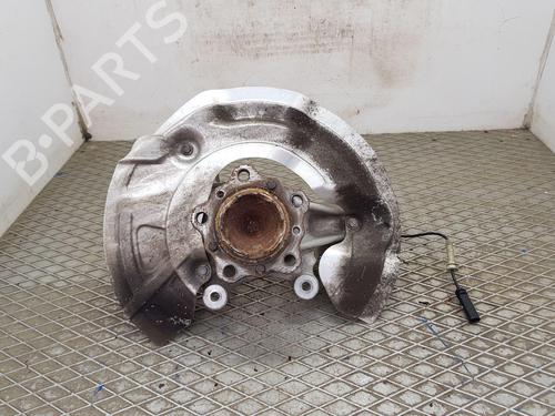 Used Left front steering knuckle BMW 4 Coupe (F32, F82) M4 Competition (450 hp) 25839816