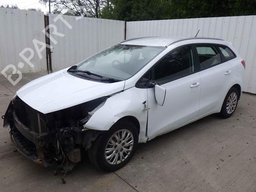 Third brake light KIA CEE'D Sportswagon (JD) 1.4 CRDi 90 | BP31365667L11 - Image 9
