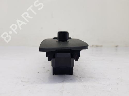 Right front window switch NISSAN X-TRAIL II (T31) 2.0 dCi 4x4 | BP28283913I26 