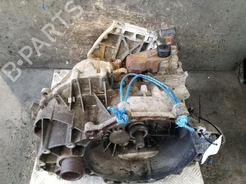 gearbox-land-rover-freelander-2-l359-2006-2007-2008-2009-2010-2011-2012-2013-2014-2015-32158323 main image
