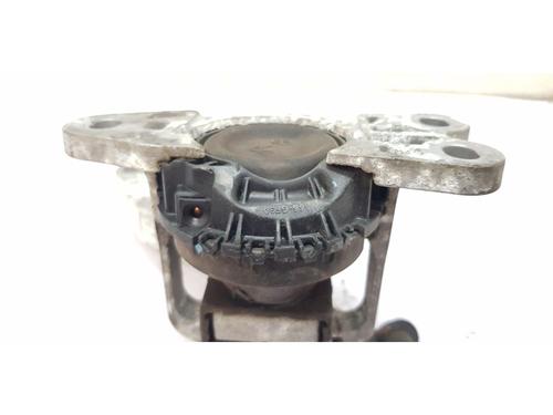 Engine mount RENAULT TRAFIC III Van (FG_)  | BP27305203M89 