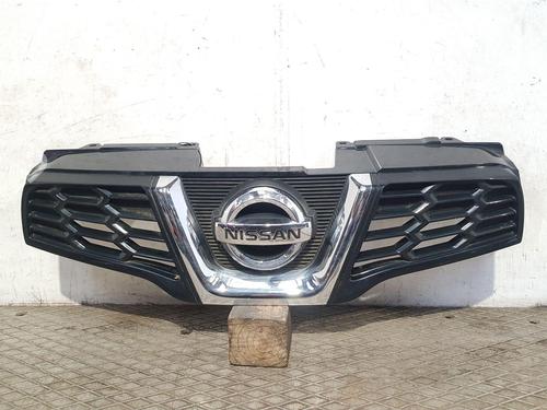Grill NISSAN QASHQAI I (J10, NJ10) 1.5 dCi (106 hp) 29870952