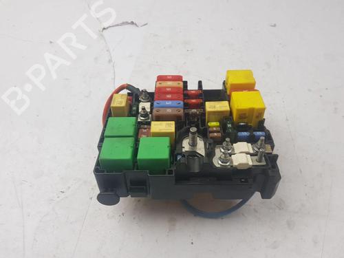 Used Fuse box Fuse box 38705632 38705632