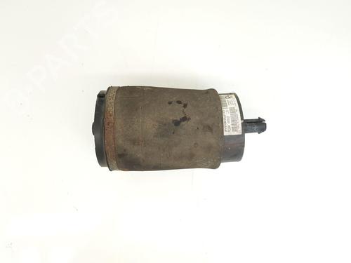 Used Right rear shock absorber Right rear shock absorber 22207766 22207766