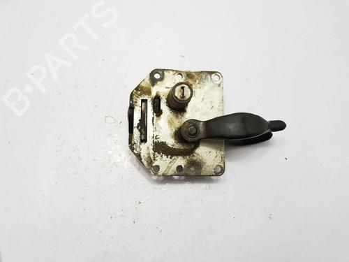 Tailgate lock LAND ROVER DEFENDER Station Wagon (L316) 2.4 Td4 4x4 (L316) BP22682563C101