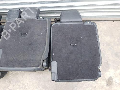 Right front seat LAND ROVER DISCOVERY IV (L319) 3.0 TD 4x4 | BP26915072C16 