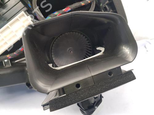 Other TESLA MODEL Y (5YJY)  | BP32713809O1  - Image 8