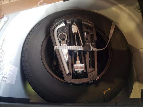 Used Parts VW POLO V (6R1, 6C1) 1.0 5011049