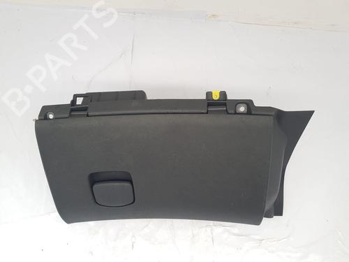 Used Glove box Glove box VAUXHALL CORSA Mk III (D) (S07) 1.3 CDTI (L08) (75 hp) 34253649 34253649