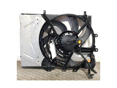 andre-citroen-c4-cactus-16-bluehdi-100-2014-22660688 main image