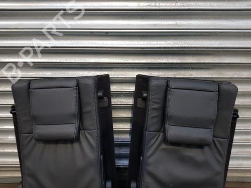 Rear seat LAND ROVER DISCOVERY IV (L319) 3.0 SDV6 4x4 | BP32198854C17