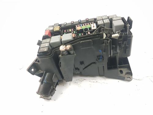 Used Fuse box Fuse box TOYOTA AURIS Estate (_E18_) 1.8 Hybrid (ZWE186_, ZWE186R, ZWE186H) (136 hp) 33130659 33130659