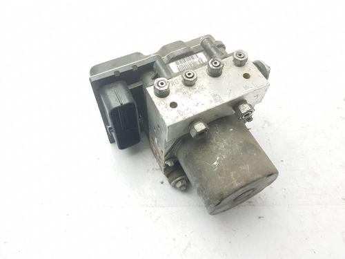 Used ABS pump ABS pump PEUGEOT 5008 (0U_, 0E_) 2.0 HDi 150 / BlueHDi 150 (150 hp) 35772318 35772318