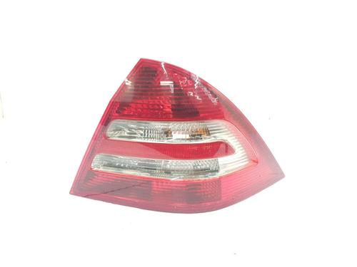 Used Right taillight Right taillight MERCEDES-BENZ C-CLASS (W203) C 220 CDI (203.008) (150 hp) 33630135 33630135