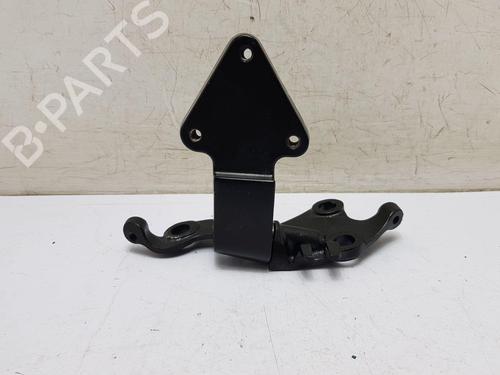 Used Hinge/Door check strap MCLAREN 720S 4.0 (720 hp) 22683374