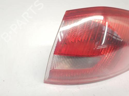 Right taillight FORD KUGA I 2.0 TDCi 4x4 | BP36478620C35 - Image 2
