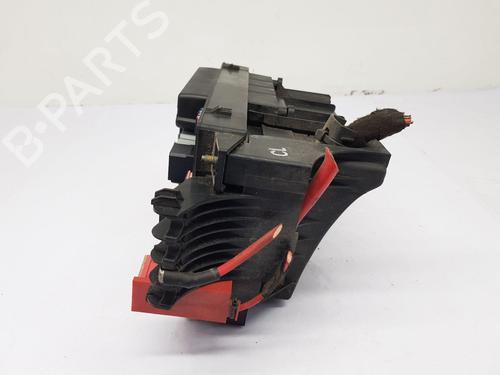 Fuse box OPEL ASTRA H GTC (A04) | BP30184625E1