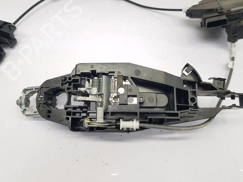 Front right lock CITROËN C3 III (SX) 1.2 THP 110 (SXHNPS, SXHNZT, SXHNZ6) | BP27974990C97