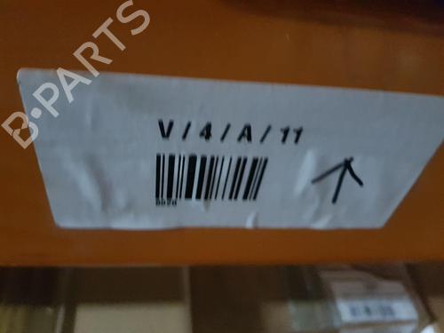 Engine control unit (ECU) LAND ROVER DISCOVERY III (L319) 2.7 TD 4x4 | BP31346350M57