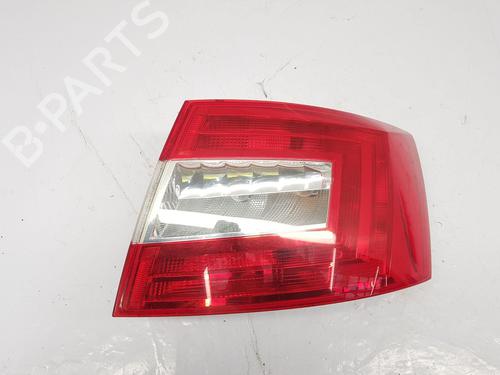 Used Right taillight Right taillight SKODA OCTAVIA III (5E3, NL3, NR3) 2.0 TDI (150 hp) 33329896 33329896